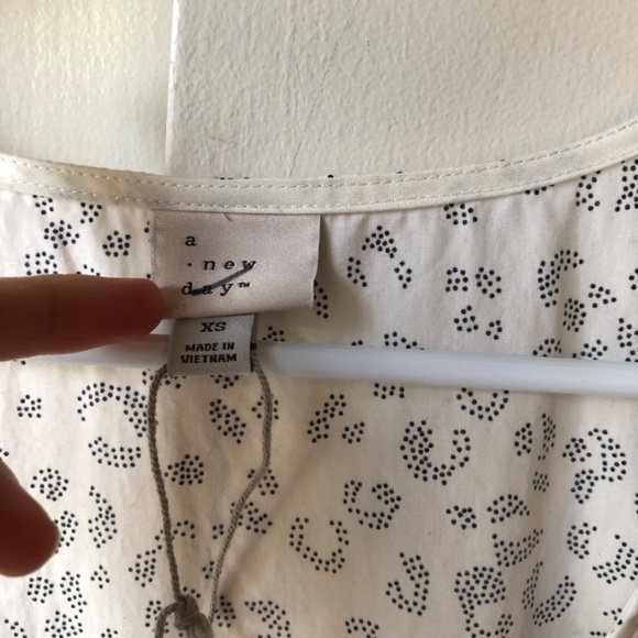 Cream Cheetah Print XSmall Dress Flutter Pockets Womens - Picture 3 of 7